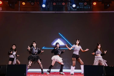 1767171922976868.png 1767171922976868.png